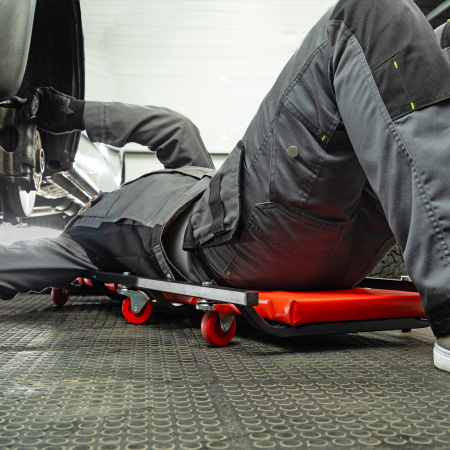 Лежак ремонтный на шести колесах, 1030 х 440 х 120 мм, поднимающийся подголовник Matrix цена