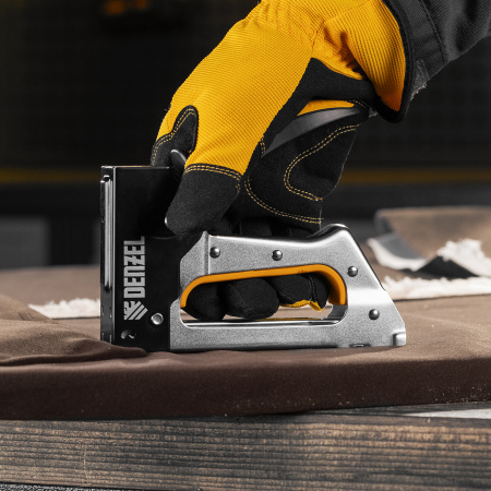 Степлер металлический, скобы в комплекте, 2К рукоятка, тип 53, 6-10 мм Denzel цена