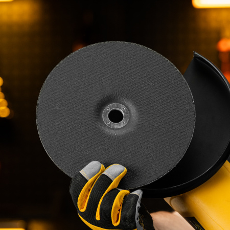 Круг шлифовальный по металлу, 230 х 6,0 х 22,2 мм, A24QBF// Denzel