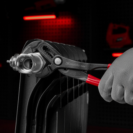 Клещи переставные 300 мм, кнопочный механизм, хром-ванадий, обливные рукоятки Matrix