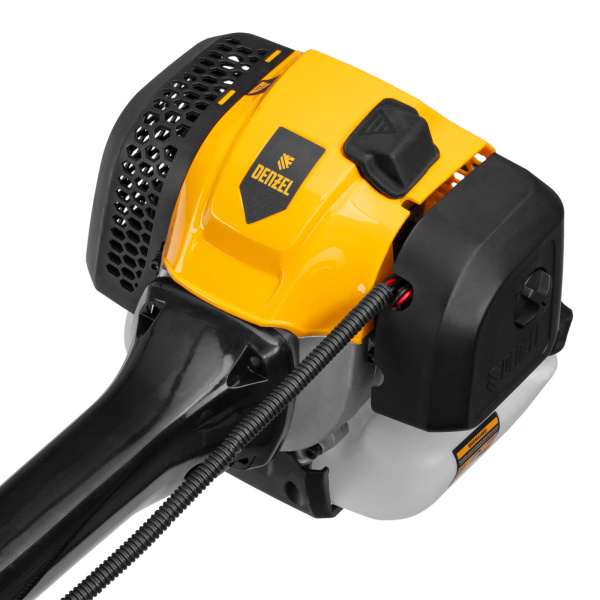 Триммер бензиновый DGT-52-PRO, анти-вибро, 52 см3, неразъем, состоит из 2 частей Denzel цена