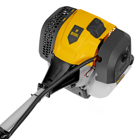 Триммер бензиновый DGT 520S, 52 см3, 3 л. с, разъемная штанга, состоит из 2 частей Denzel цена