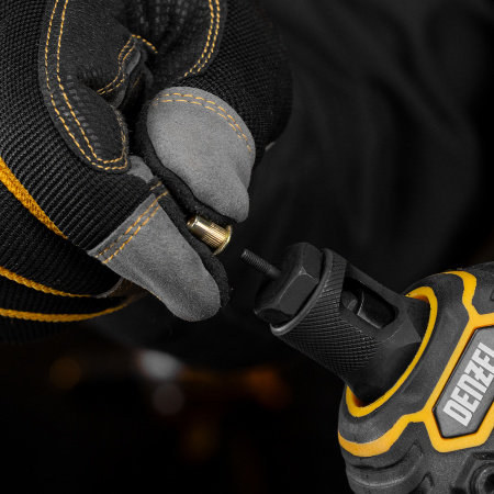 Заклепки резьбовые, стальные, оцинкованные, М3, пластиковый кейс, 200 шт. Denzel цена