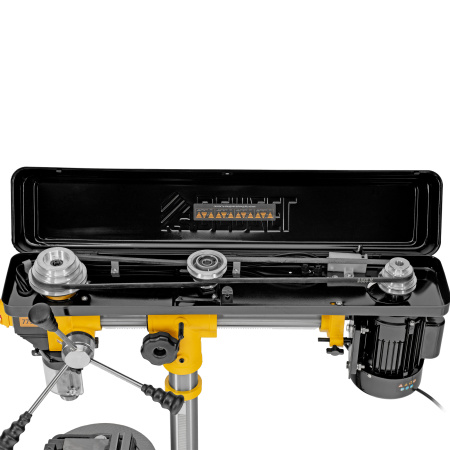 Станок сверлильный радиальный DDM-550R, 550 Вт, 16 мм, 12 ск., настольный Denzel