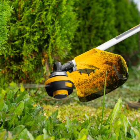 Триммер бензиновый мультифункциональный DGT-52S-MAX, 52 см3, разъемная штанга Denzel цена