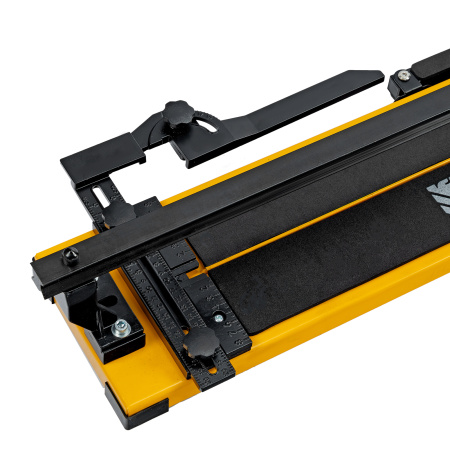 Плиткорез рельсовый 600х16мм, каретка на подш., стальная станина, усил. рукоятка-пенал Denzel цена