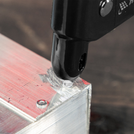 Заклепочник литой, 260 мм, с набором заклепок, заклепки 2.4-3.2-4.0-4.8 мм Matrix цена