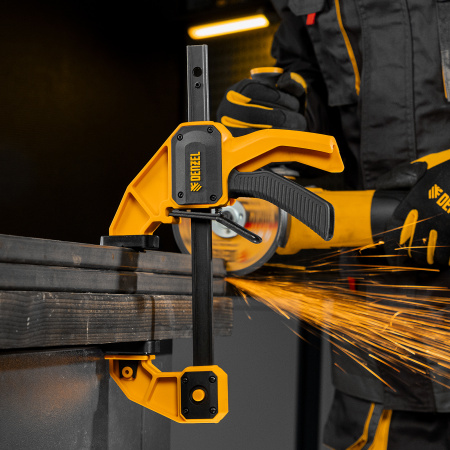 Струбцина F-образная, быстрозажимная, 150 х 80 мм, усиленный нейлоновый корпус Denzel цена