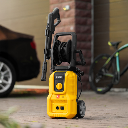 Моечная машина высокого давления R-170D, 1800 Вт, 170 бар, 380 л/ч, с барабаном// Denzel