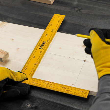 Угольник стальной, 200 х 300 мм Denzel цена