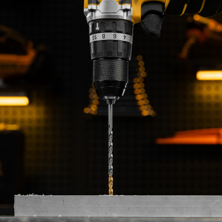 Сверло спиральное по металлу 5 х 132 мм, Р6М5, Golden Tip, удлиненное Denzel