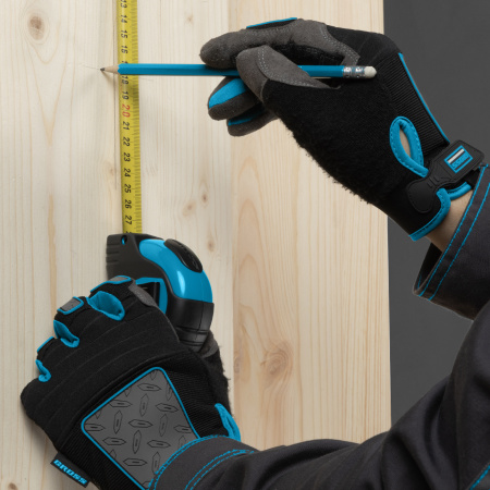 Рулетка "Schlagfest",3 м x 19 мм,магнитный обрезиненный зацеп,двусторонняя шкала,Нейлоновое покрытие,автоматическая фиксация Gross цена