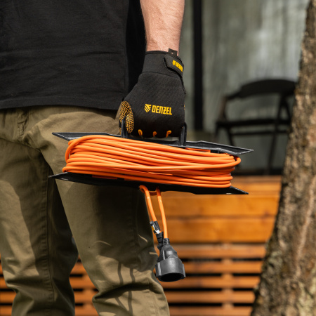 Удлинитель-шнур силовой Garden Series, б/з, ПВС, 20м, 1 розетка, 2 x 1,5 мм, Denzel цена