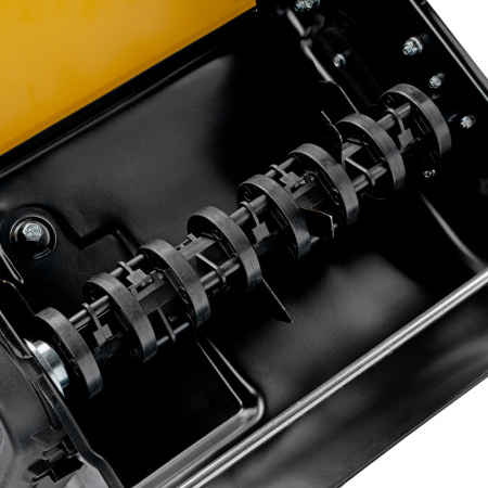 Скарификатор-аэратор бензиновый SAG-400, 212 см3, -15/+10 мм, 40 см Denzel цена