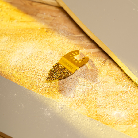 Насадка для МФИ шлифовальная двусторонняя дельта, узкая, HM, по плитке и дереву, 35 мм Denzel