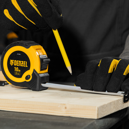 Рулетка 10м х 25мм, двухкомп. корпус, кнопка-пауза Denzel цена