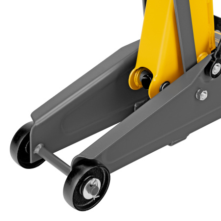 Домкрат гидравлический подкатной, 2 т, 135-385 мм Denzel цена