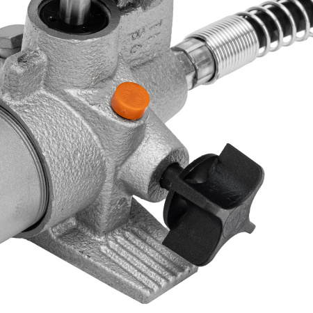 Растяжка гидравлическая, 4 т, набор из 17 предметов, 7 сменных насадок, в пластиковом кейсе Matrix цена