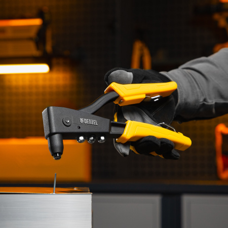 Заклепочник ручной, 255 мм, литой, усиленный, заклепки 2,4-3,2-4,0-4,8 мм Denzel цена