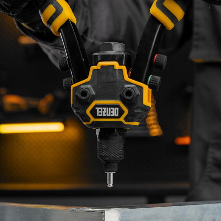 Заклепочник двуручный, заклепки 2,4-3,2-4,0-4,8-6,4 мм Denzel цена