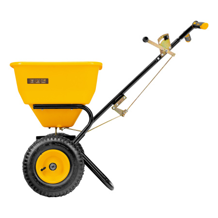 Механическая сеялка на колесах, 45 л Denzel цена