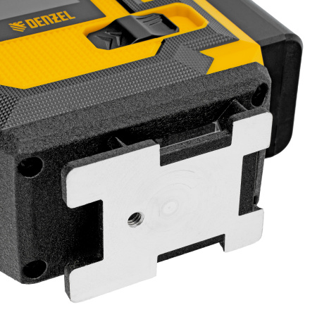 Лазерный уровень мультипризменный DLV-360-3T, 30 м, зеленый луч, Li-Ion 2,4 Aч, штатив // Denzel цена