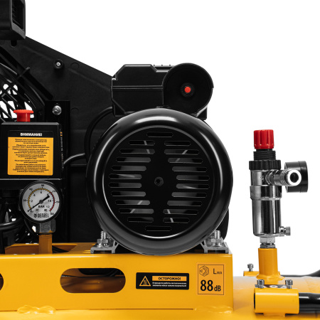 Компрессор воздушный рем. привод BCI 2200/100, 2,2 кВт, 100 литров, 420 л/мин Denzel