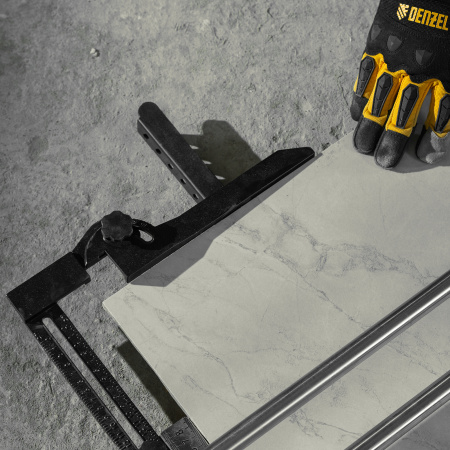 Плиткорез 600х14мм, цельнометал. напр., каретка на подш., стальная станина, рукоятка-пенал Denzel цена