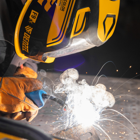 Щиток защитный лицевой (маска сварщика) F9, см. окно 100x60, Real Color, DIN 4-8/9-13// Denzel цена