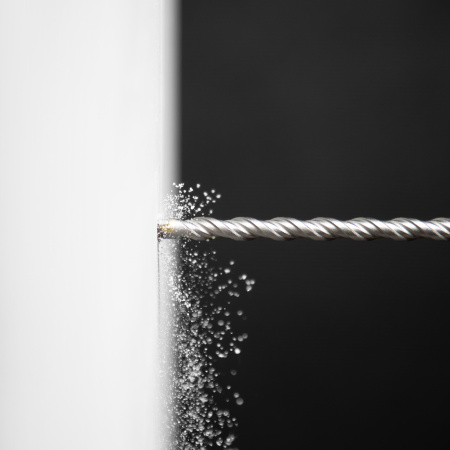 Бур по бетону, двойная спираль, три пылеотводящие кромки, 6 x 260 мм DENZEL