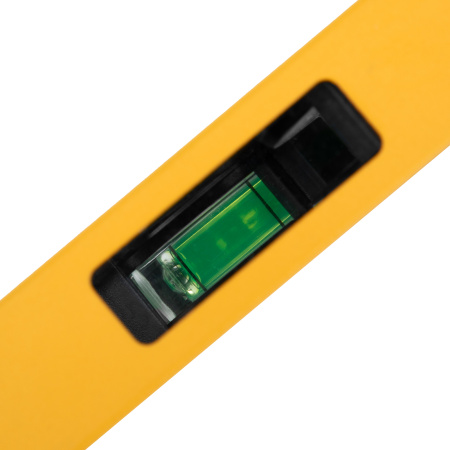 Уровень алюминиевый, магнит, фрезерованный, 3 глазка (1 зеркал.) 0,5 мм/м, 1200 мм Denzel цена