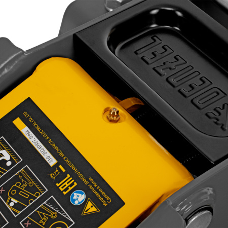 Домкрат гидравлический подкатной, 3 т, 75-500 мм, быстрый подъем, низкий подхват, проф. Denzel цена