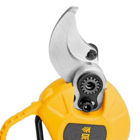 Секатор аккумуляторный, бесщет., CP-30BL, Li-Ion, 20 В, лезвия SK5 // Denzel цена