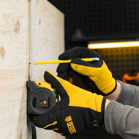 Рулетка 5м х 25мм, обрезиненный корпус, автоматическая фиксация Denzel цена