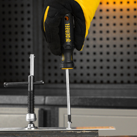 Отвертка, PH2х100 мм, S2, 3к рукоятка Denzel