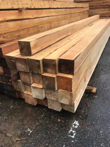 Брус обрезной 200х200х6000 лиственница