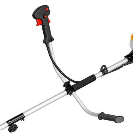 Триммер бензиновый DTL-52S, 52 см3, разъемная штанга, состоит из 2 частей Denzel цена