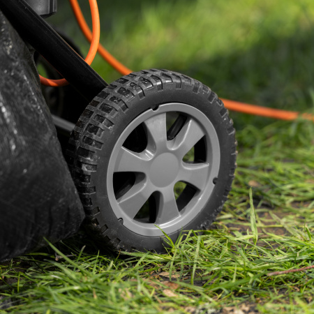 Измельчитель садовый электрический ECS-2500, 2500 Вт, 45 мм Denzel цена