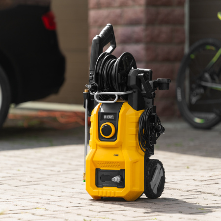 Моечная машина высокого давления R-180iD, 2000 Вт, 180 бар, 420 л/ч, асинх. двиг., бараб.// Denzel