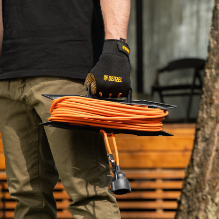 Удлинитель-шнур силовой Garden Series, ПВС, 20м, 1 розетка 3 x 1 мм, Denzel цена