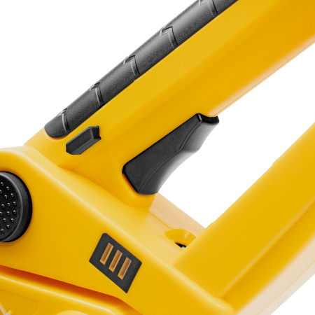 Ножницы-кусторез аккумуляторные GS-7, Li-Ion, 7,2 В Denzel цена