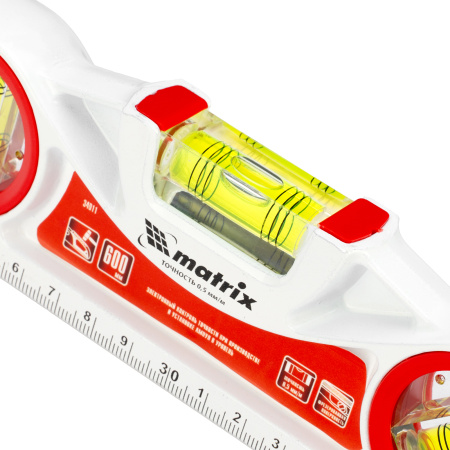 Уровень алюминиевый литой, фрезерованный, 3 глазка, две ударные площадки, 600 мм Matrix цена