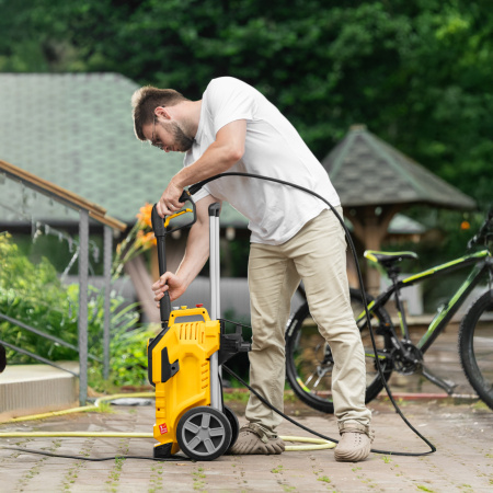 Моечная машина высокого давления K 70 Power, 2500 Вт, 180 бар, 600 л/ч, асинх. двиг.// Denzel