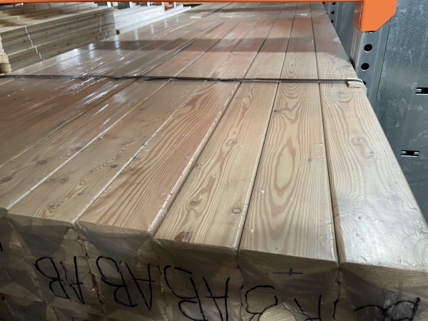 Доска палубная 28х142х3000 мм лиственница сорт АБ