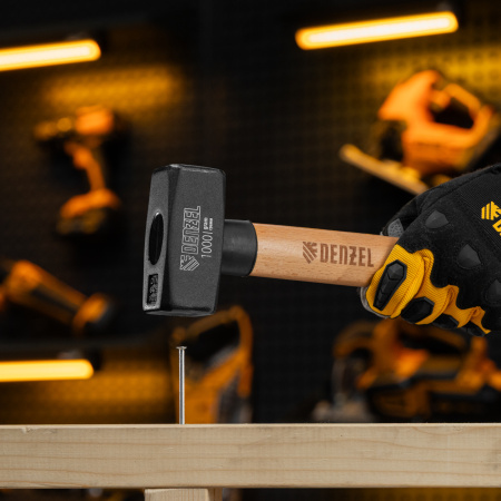 Кувалда, 1000 г, кованая головка, буковая рукоятка Denzel