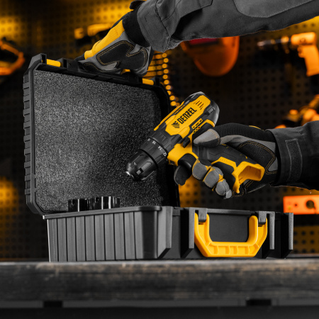 Дрель-шуруповерт аккумуляторная CDQ-12, Li-Ion, 12 В Denzel