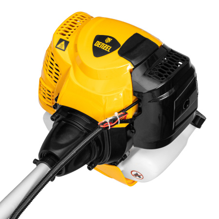 Триммер бензиновый DTL-43, 43 см3, неразъемная штанга, состоит из 2 частей Denzel цена