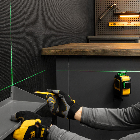 Лазерный уровень мультипризм. LXI 360-2 Green, 30 м, 520 Нм, акк. Li 2800 mAh, резьба 1/4" Denzel цена