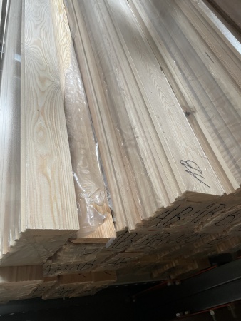 Доска пола шпунтованная 28х140х4000 сорт АБ Лиственница 0.56м2