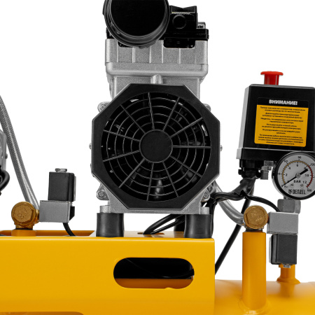 Компрессор безмасляный, малошумный DLS 1500/50, 1500 ВТ, 2x750, 50 л, 260 л/мин Denzel